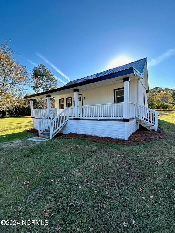 1785 Antioch Road, Pikeville, NC 27863