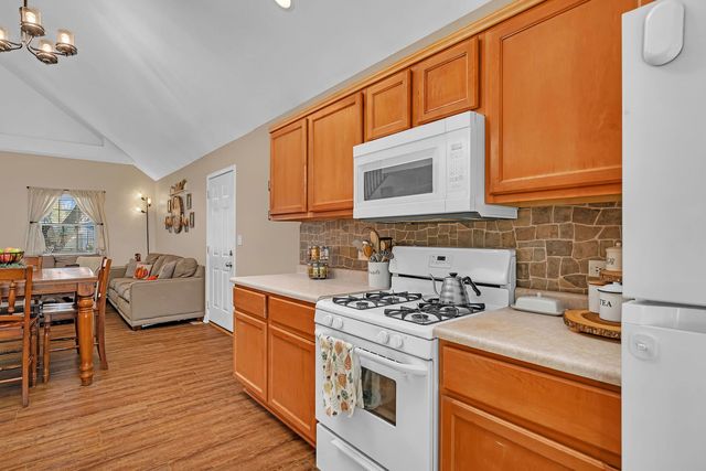 302 N Canal Street, Newark, IL 60541