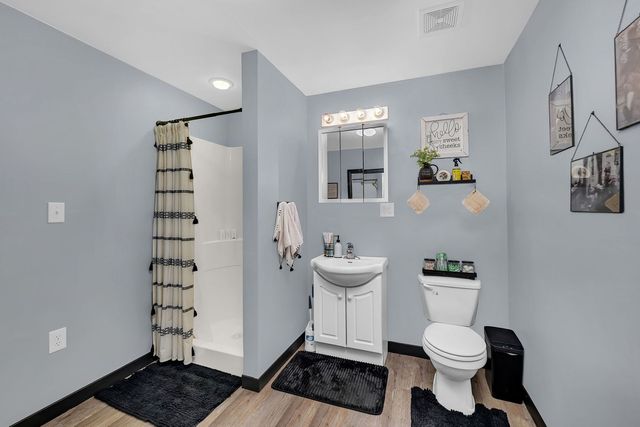 302 N Canal Street, Newark, IL 60541