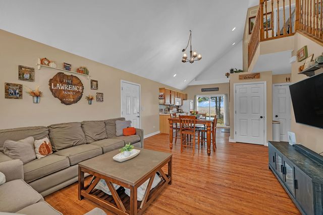 302 N Canal Street, Newark, IL 60541