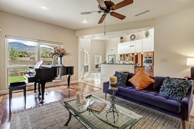 13407 Desert Zinnia Court NE, Albuquerque, NM 87111
