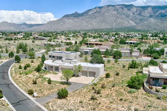 13407 Desert Zinnia Court NE, Albuquerque, NM 87111