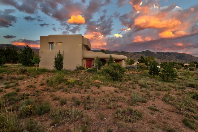 13407 Desert Zinnia Court NE, Albuquerque, NM 87111