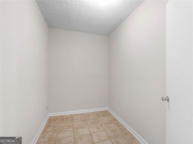 95 Rosewood Drive, Mcdonough, GA 30253