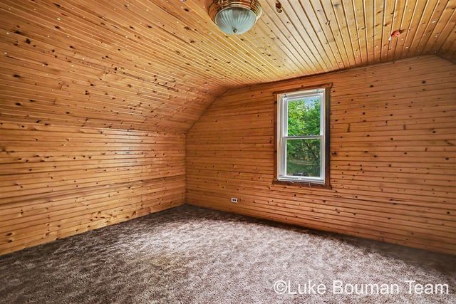 13480 Hickory Street, Fruitport, MI 49415