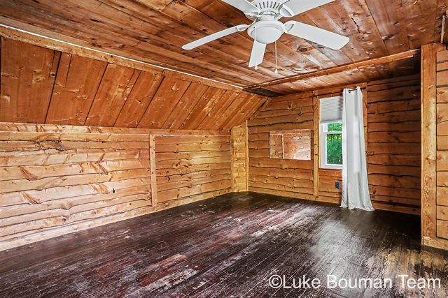 13480 Hickory Street, Fruitport, MI 49415
