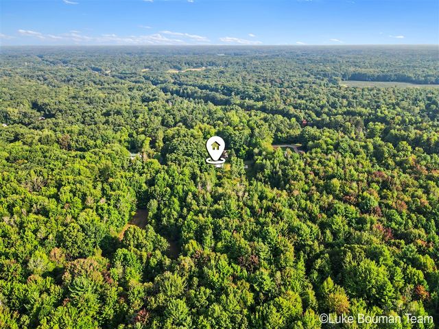 13480 Hickory Street, Fruitport, MI 49415