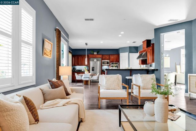 4999 Piper Glen Terrace, Dublin, CA 94568