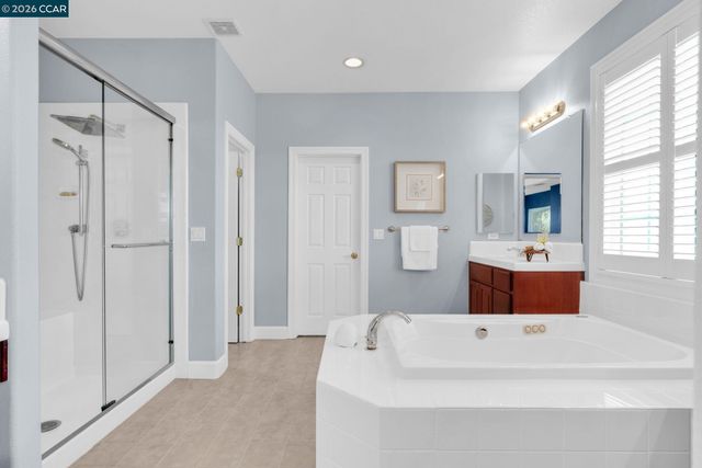4999 Piper Glen Terrace, Dublin, CA 94568