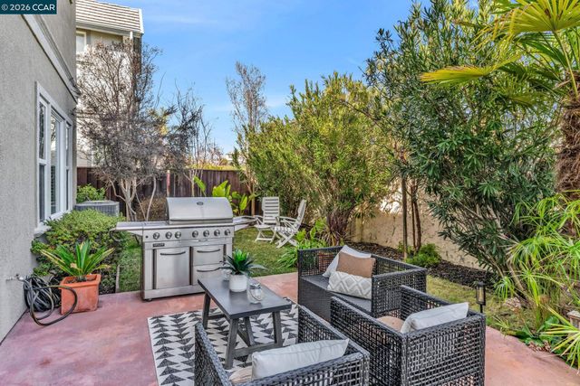 4999 Piper Glen Terrace, Dublin, CA 94568