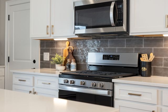 4828 Kintore Dr, Nolensville, TN 37135