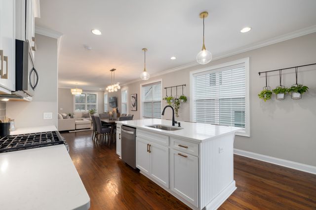 4828 Kintore Dr, Nolensville, TN 37135