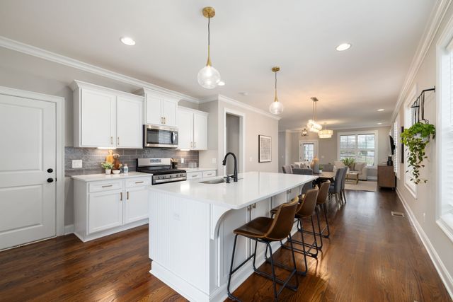 4828 Kintore Dr, Nolensville, TN 37135