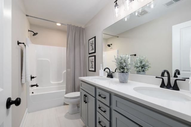 4828 Kintore Dr, Nolensville, TN 37135