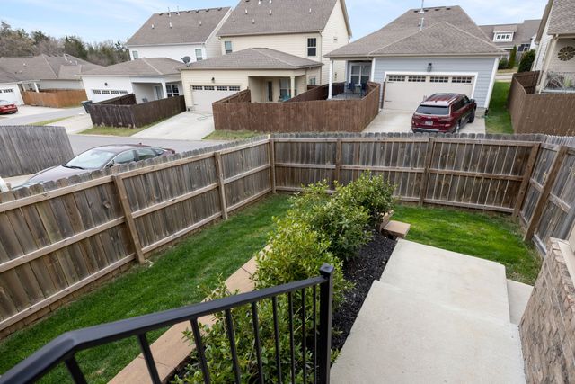 4828 Kintore Dr, Nolensville, TN 37135