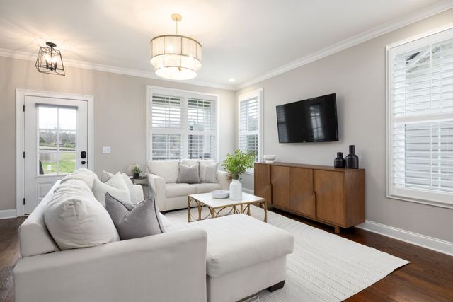 4828 Kintore Dr, Nolensville, TN 37135