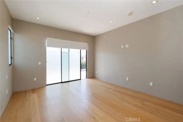 1643 S Carmelina, Los Angeles, CA 90025