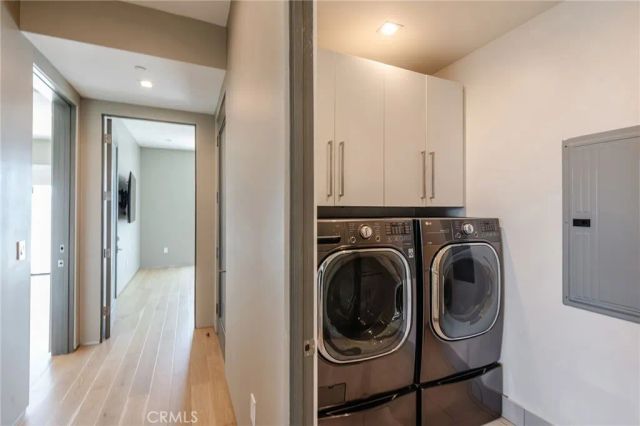 1643 S Carmelina, Los Angeles, CA 90025