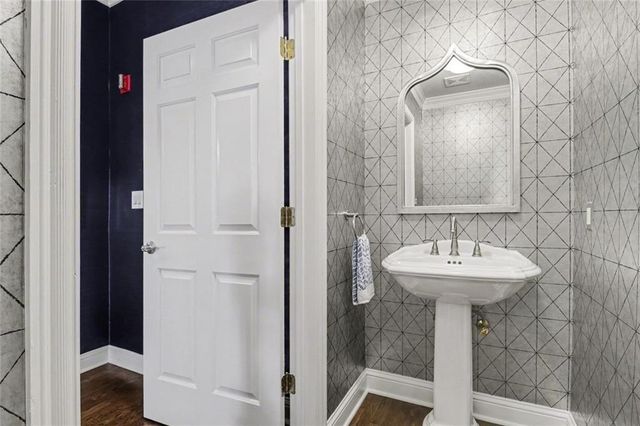 1735 Peachtree Street NE 216, Atlanta, GA 30309