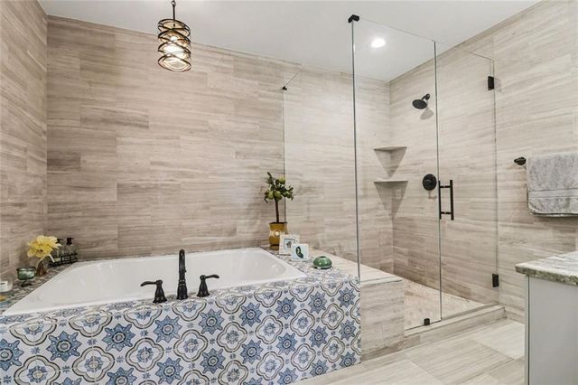 1735 Peachtree Street NE 216, Atlanta, GA 30309