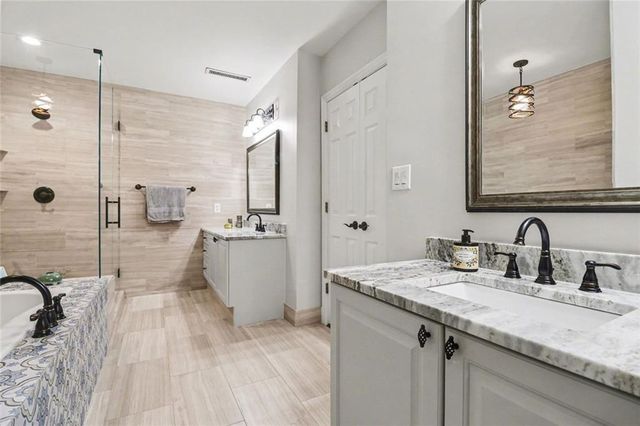 1735 Peachtree Street NE 216, Atlanta, GA 30309