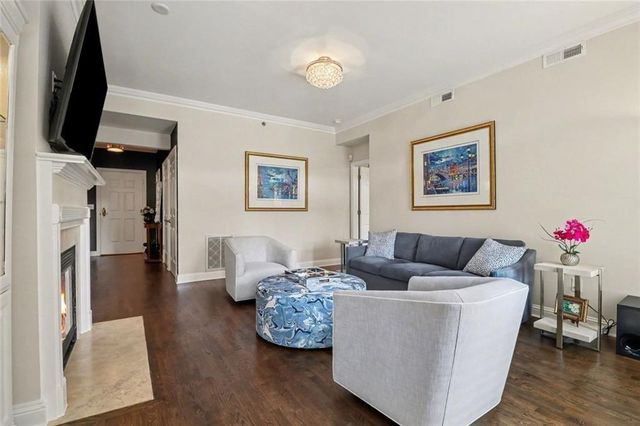 1735 Peachtree Street NE 216, Atlanta, GA 30309