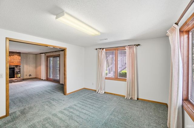 7214 Wintergreen Drive, Fort Wayne, IN 46814