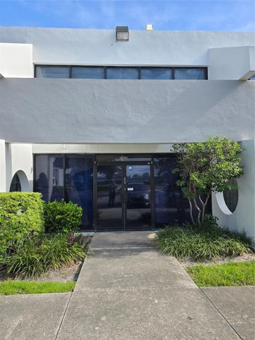 11917 W Sample Rd 11917, Coral Springs, FL 33065