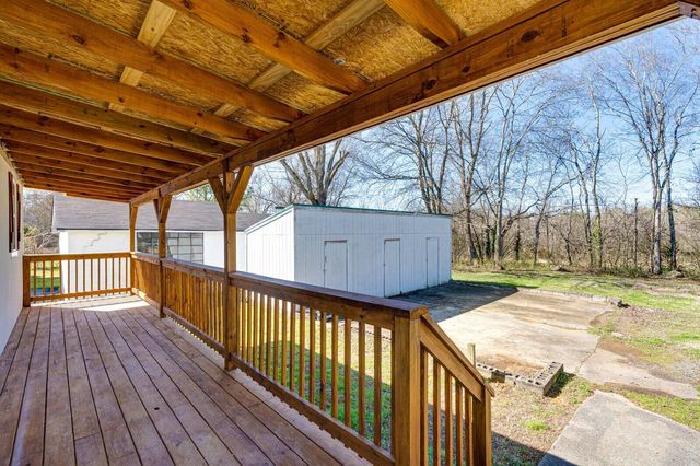 48 Vero Beach Street, Rossville, GA 30741