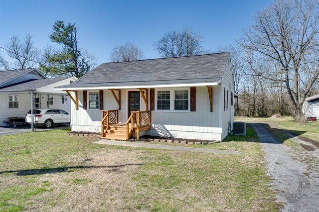 48 Vero Beach Street, Rossville, GA 30741