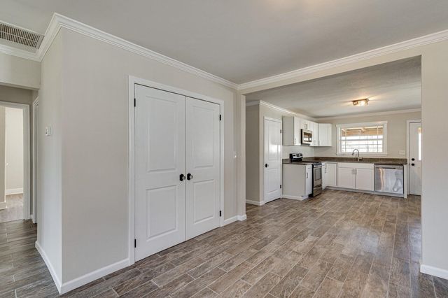 48 Vero Beach Street, Rossville, GA 30741