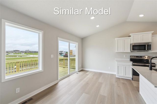 4311 NW Olivia Lane, Ankeny, IA 50023