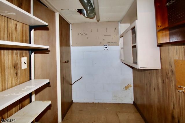 5 Dorothy St, Fair Lawn Boro, NJ 07410