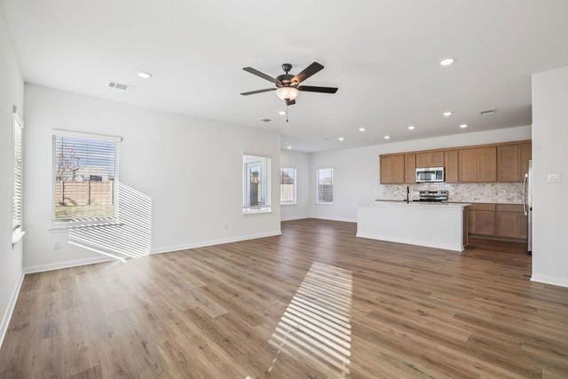 480 Josey Wales DR, Jarrell, TX 76537