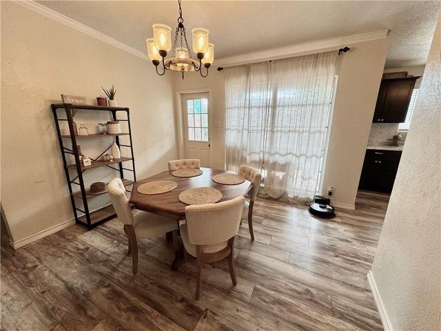 720 Santa Dolores, Kingsville, TX 78363