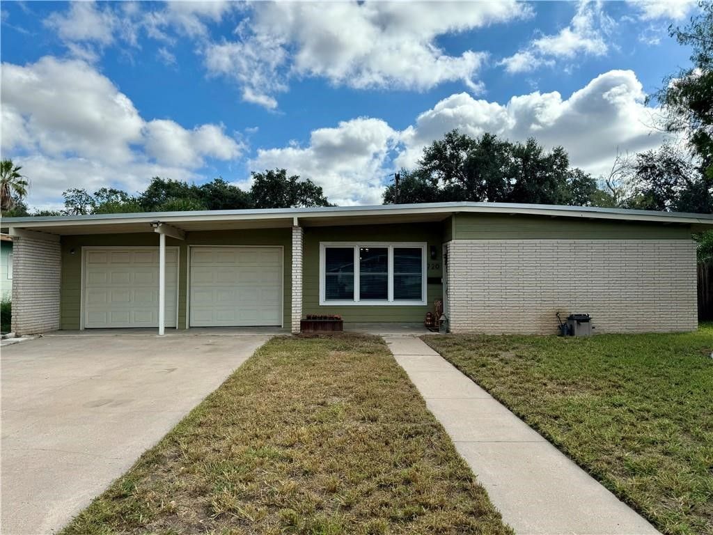 720 Santa Dolores, Kingsville, TX 78363