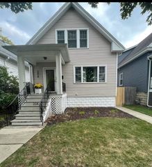 204 Lathrop Avenue 2, Forest Park, IL 60130