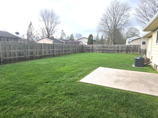 7845 Stafford Drive, Saginaw, MI 48609