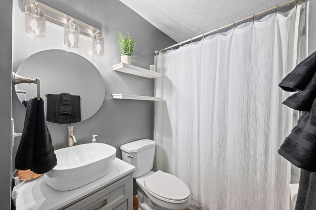 3262 Poplar Springs Rd, Ringgold, GA 30736