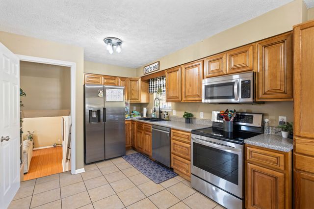 3262 Poplar Springs Rd, Ringgold, GA 30736