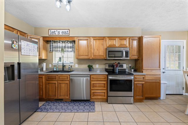 3262 Poplar Springs Rd, Ringgold, GA 30736