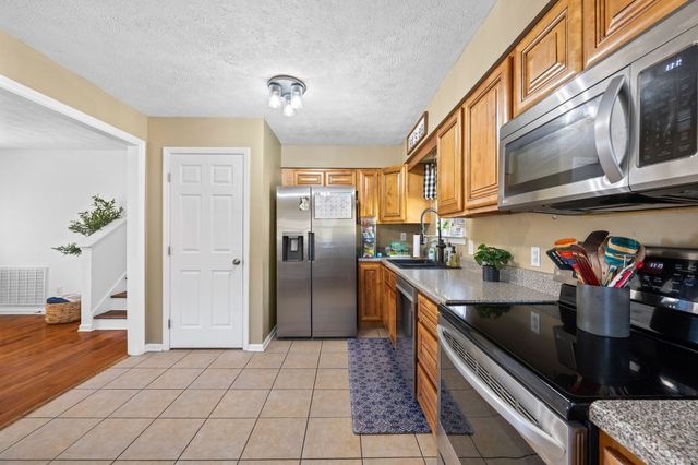 3262 Poplar Springs Rd, Ringgold, GA 30736