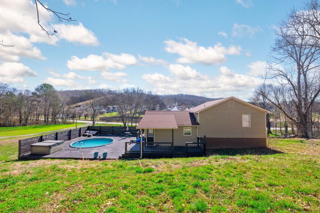 3262 Poplar Springs Rd, Ringgold, GA 30736