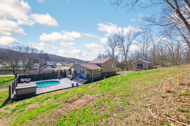 3262 Poplar Springs Rd, Ringgold, GA 30736