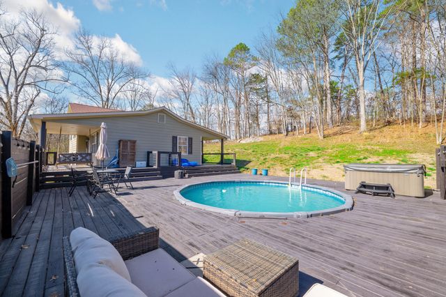 3262 Poplar Springs Rd, Ringgold, GA 30736