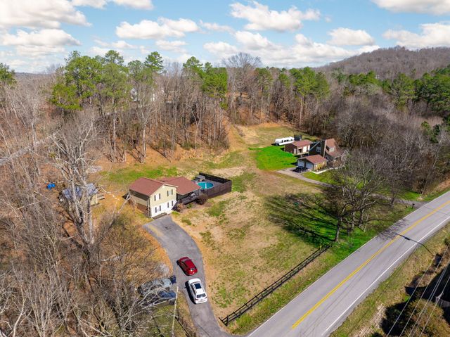 3262 Poplar Springs Rd, Ringgold, GA 30736