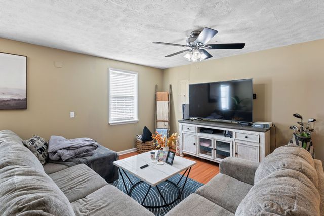 3262 Poplar Springs Rd, Ringgold, GA 30736