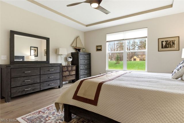 31523 Pier East, Avon Lake, OH 44012