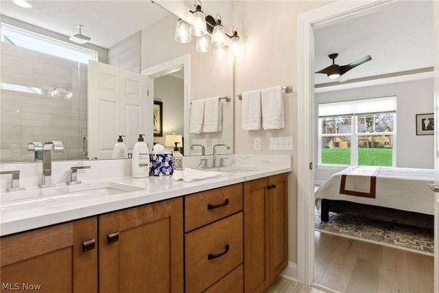 31523 Pier East, Avon Lake, OH 44012