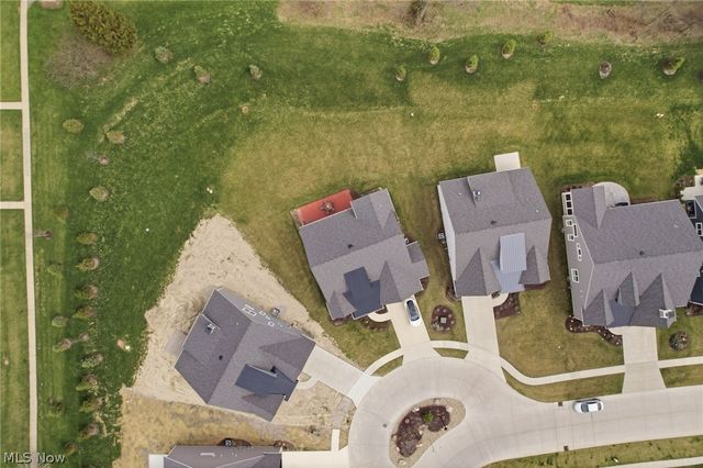 31523 Pier East, Avon Lake, OH 44012